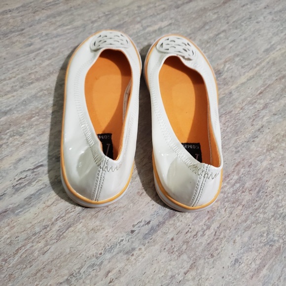 A J Valenci Comfort slip on canvas sneakers - Picture 3 of 7
